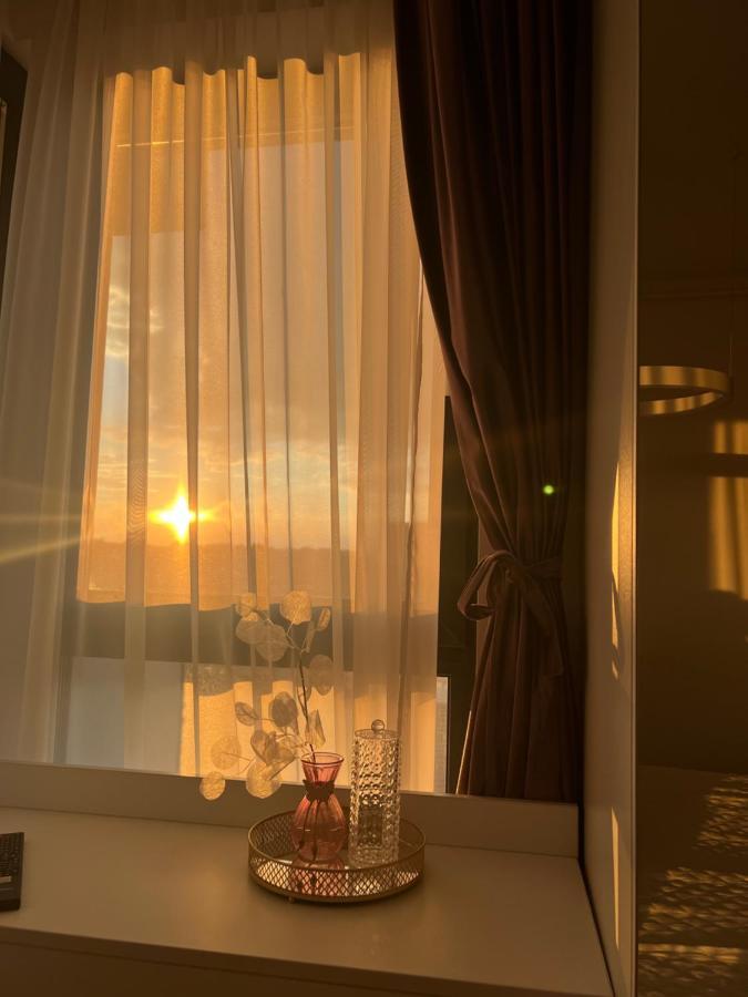 Pitesti Sunset View Ngoại thất bức ảnh